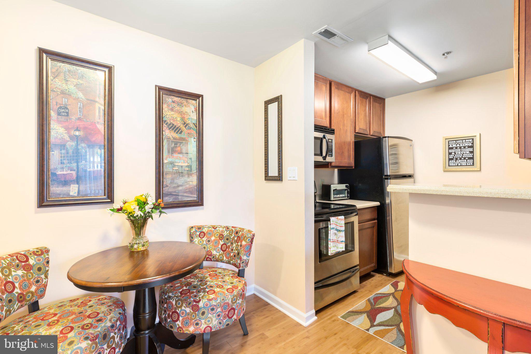 15 Fern Oak Cir #101
