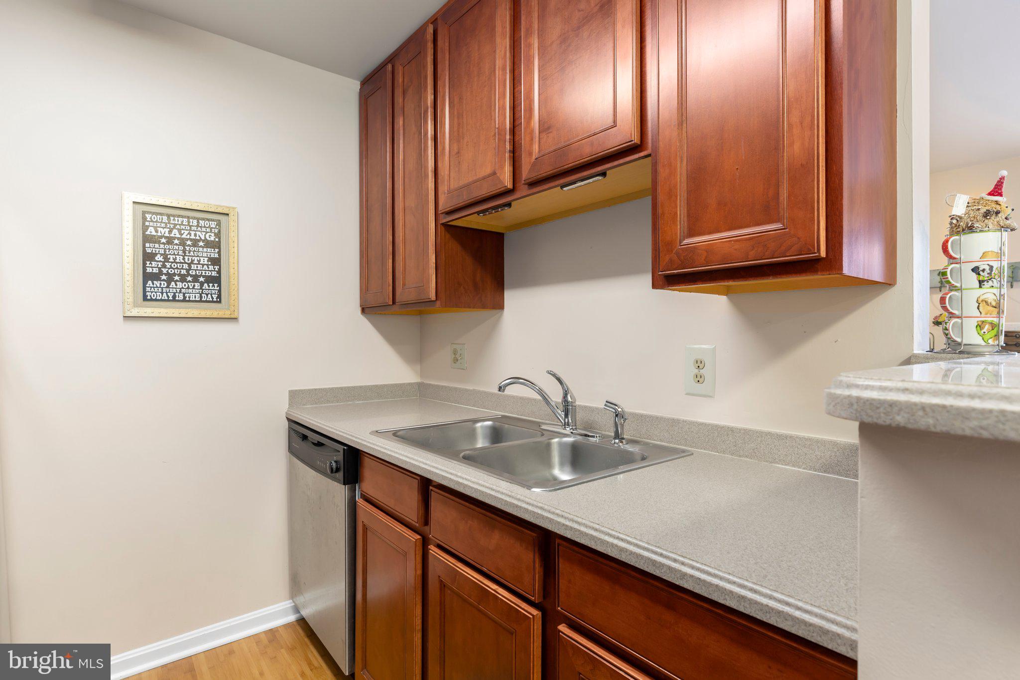 15 Fern Oak Cir #101