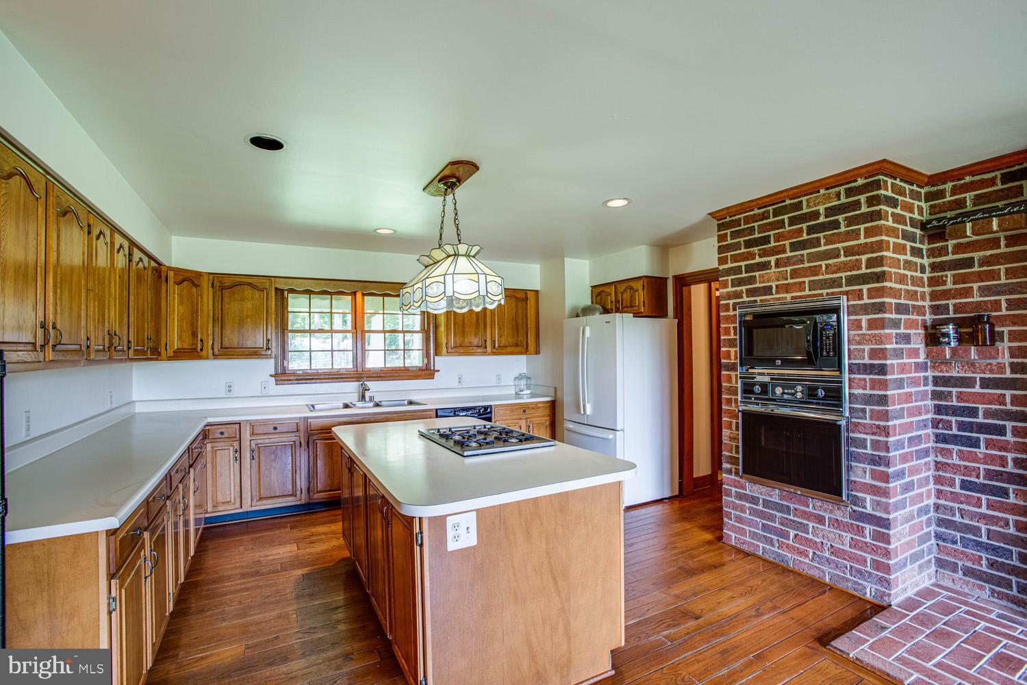 50 Cedar Oaks Lane