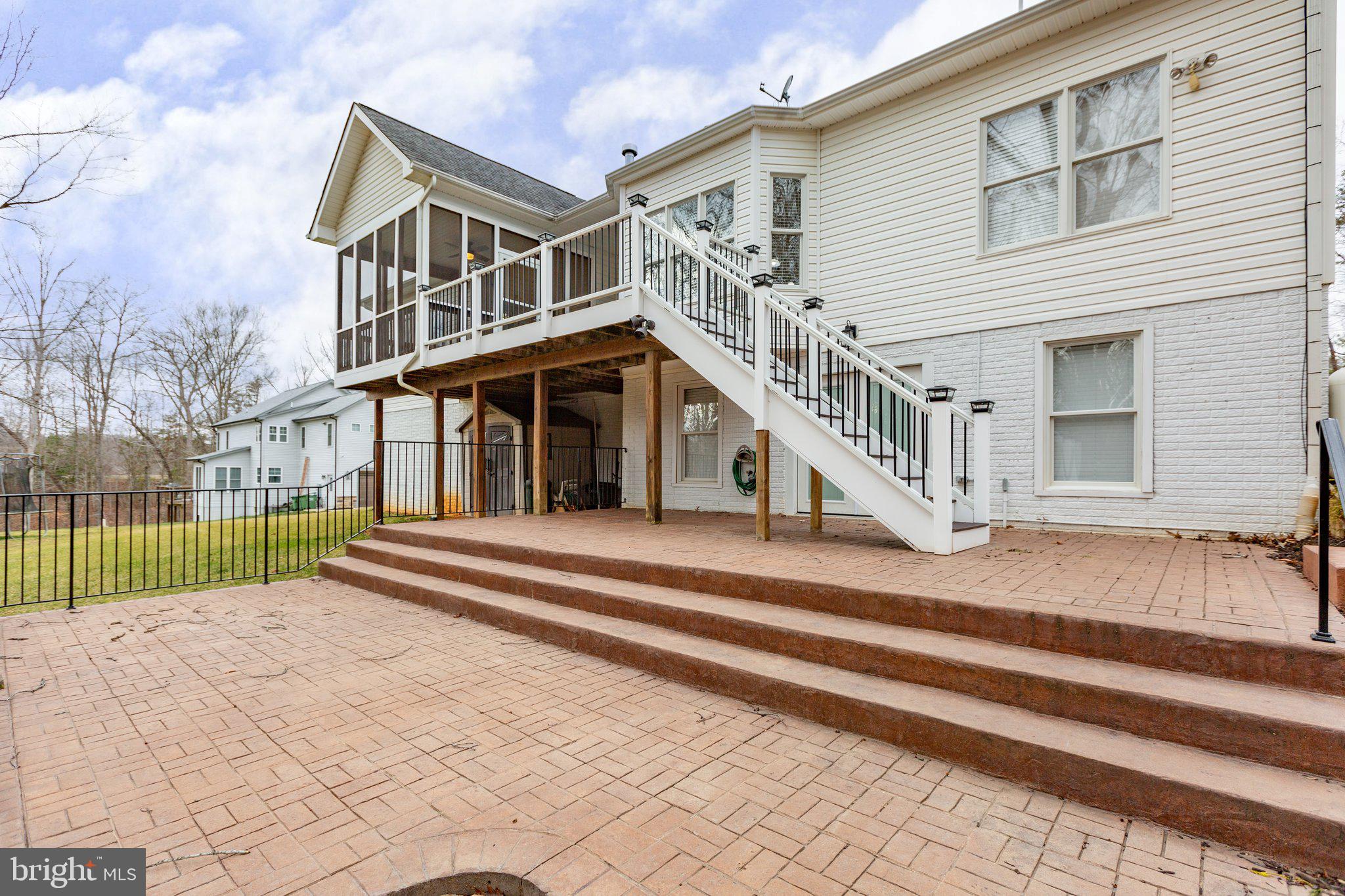 115 River Acres Lane