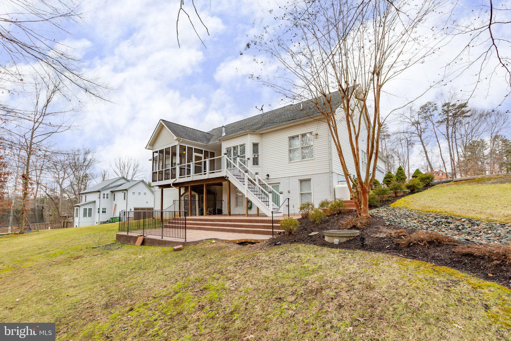 115 River Acres Lane