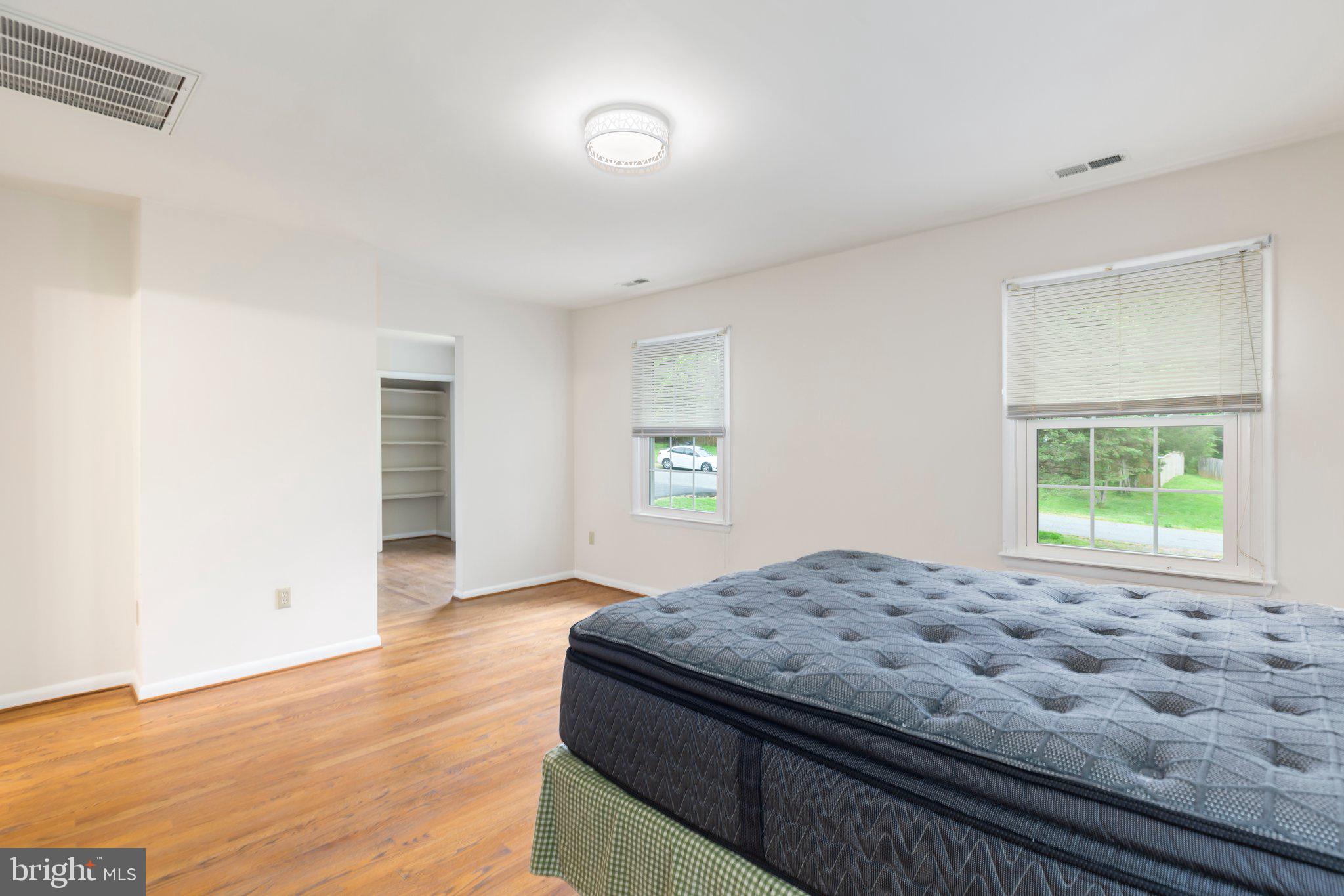 303 Austin Dr