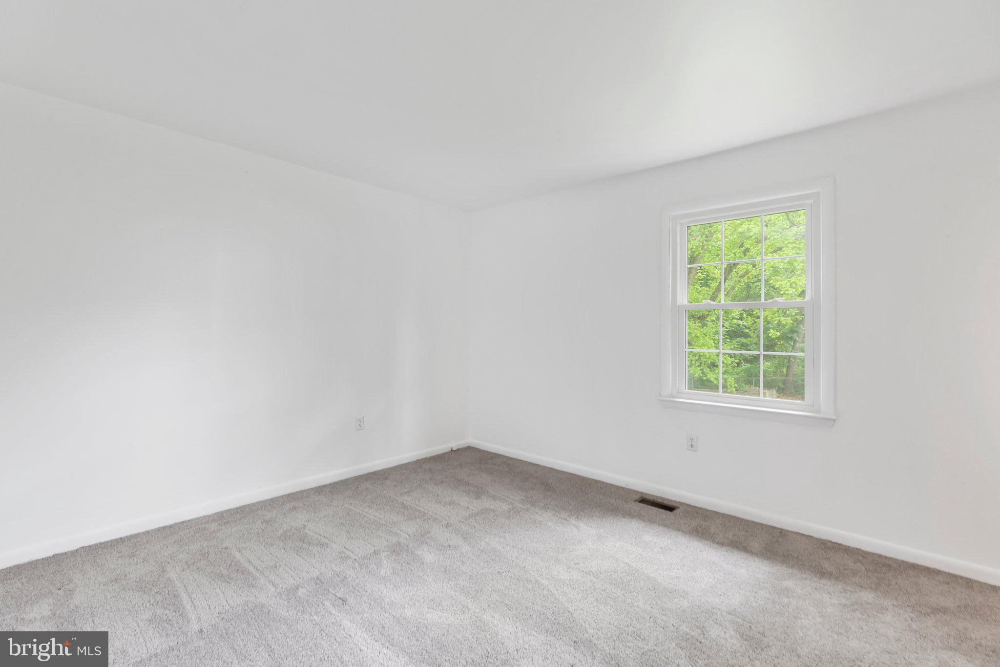 303 Austin Dr