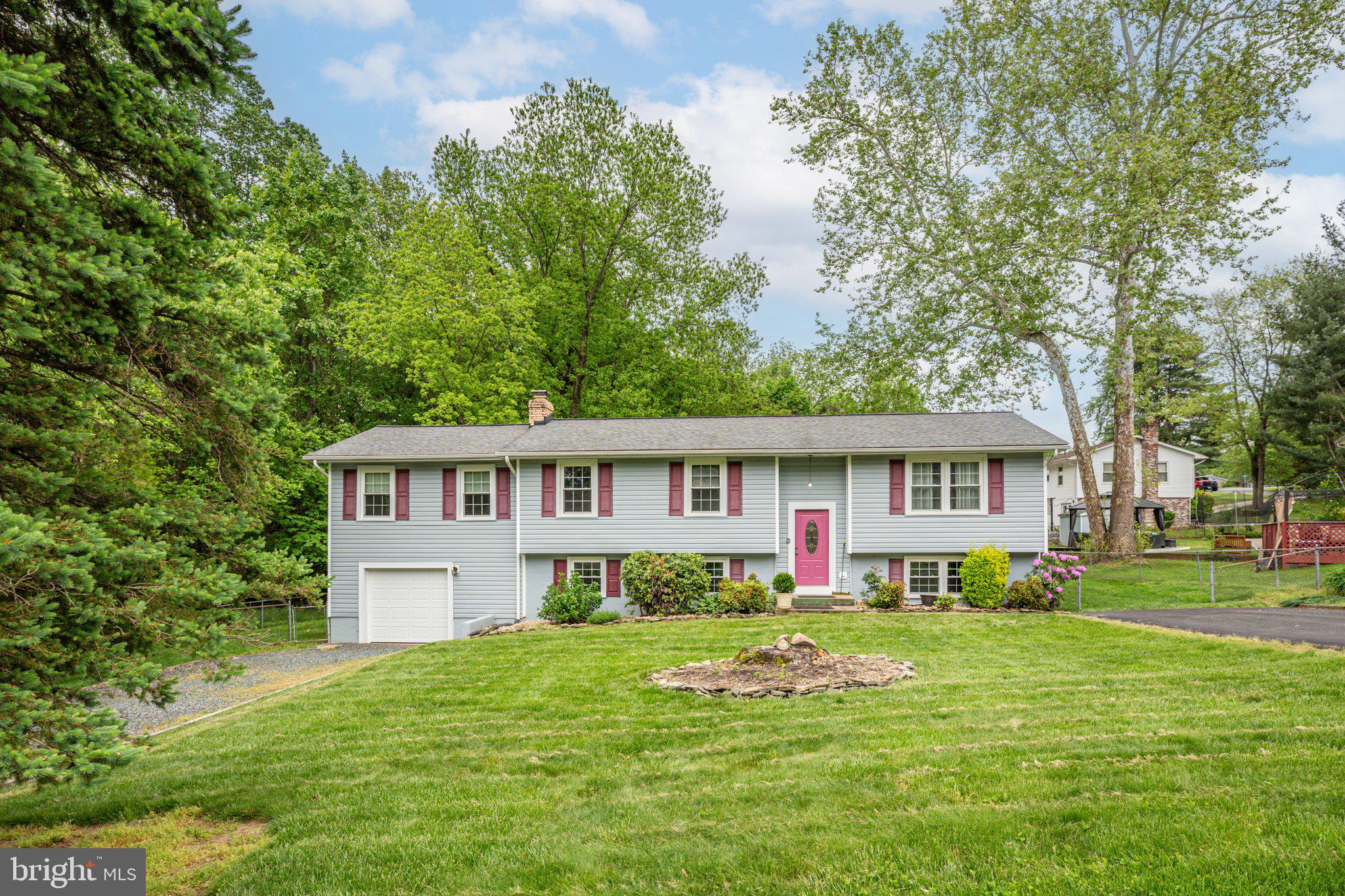 303 Austin Dr
