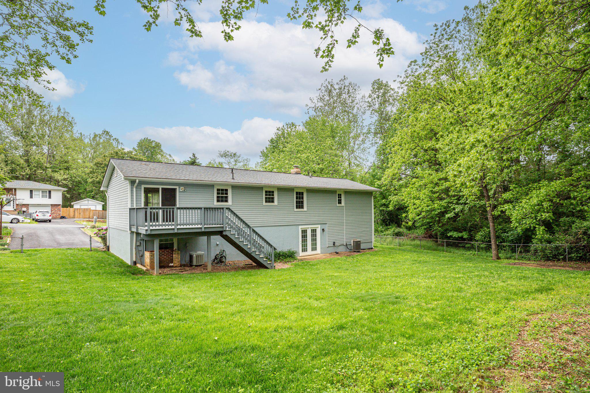 303 Austin Dr