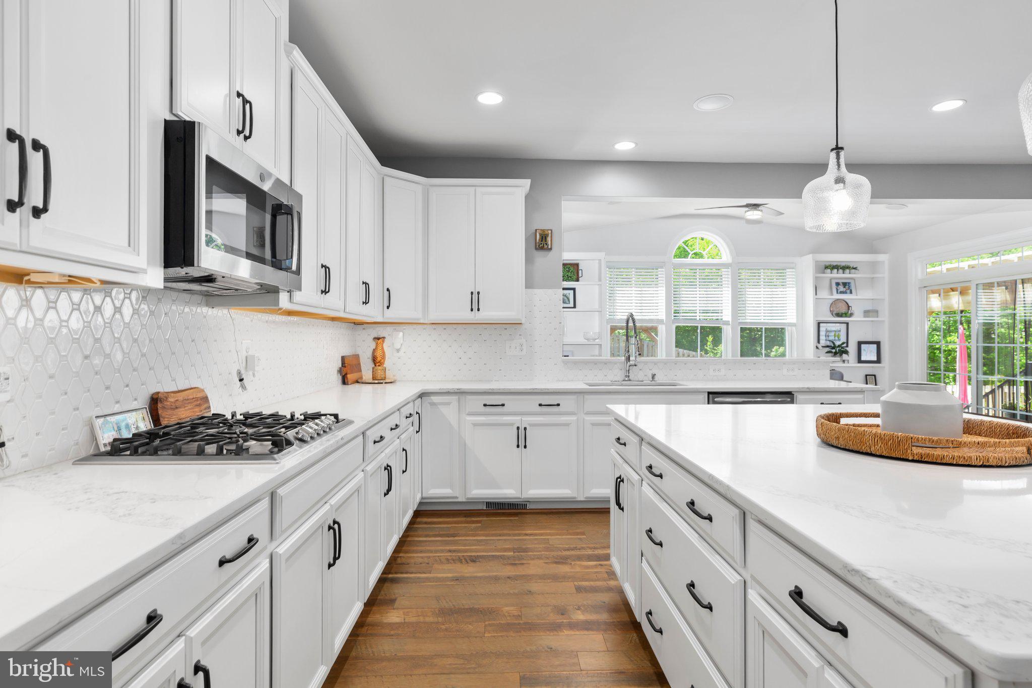 413 Pear Blossom Rd