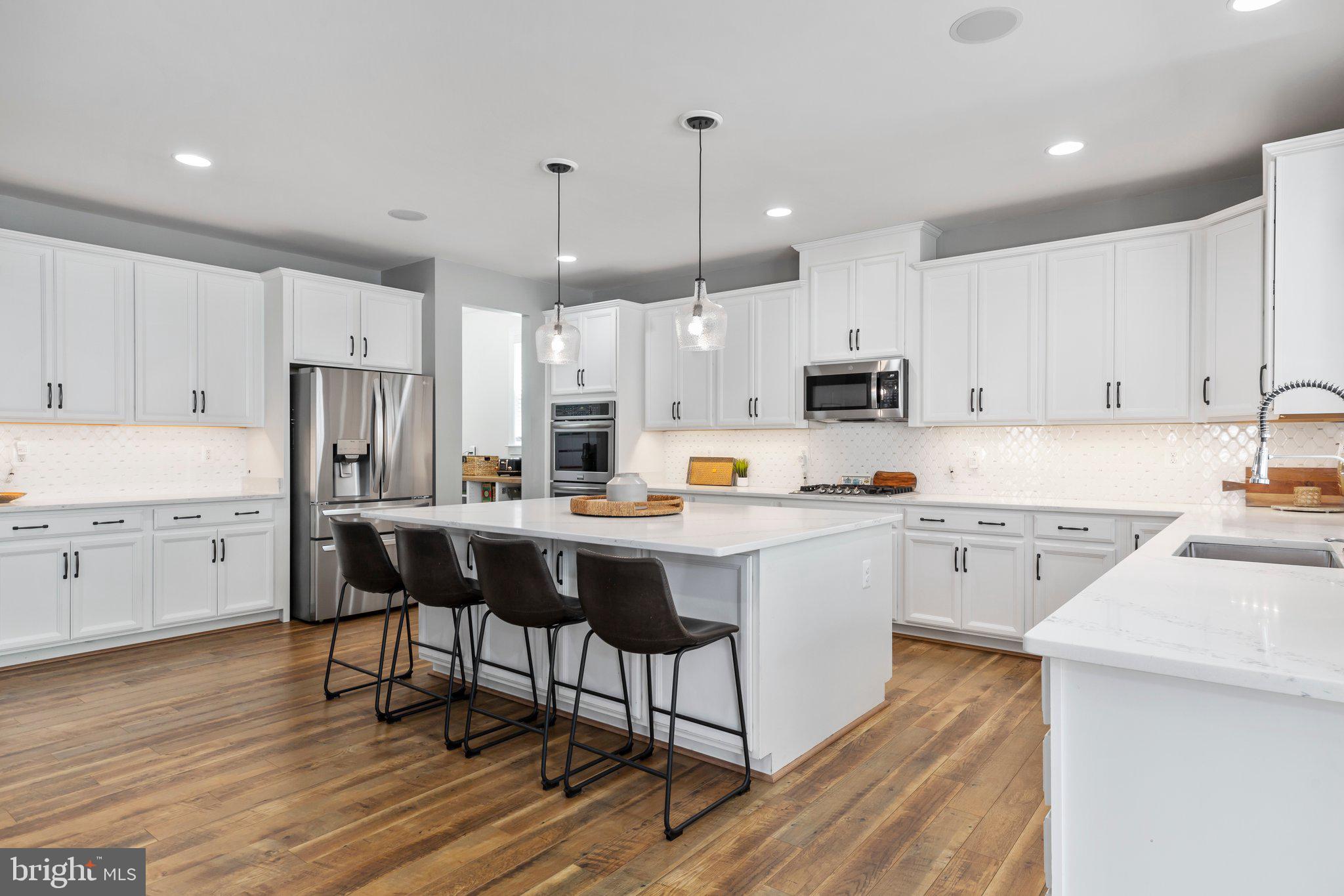 413 Pear Blossom Rd
