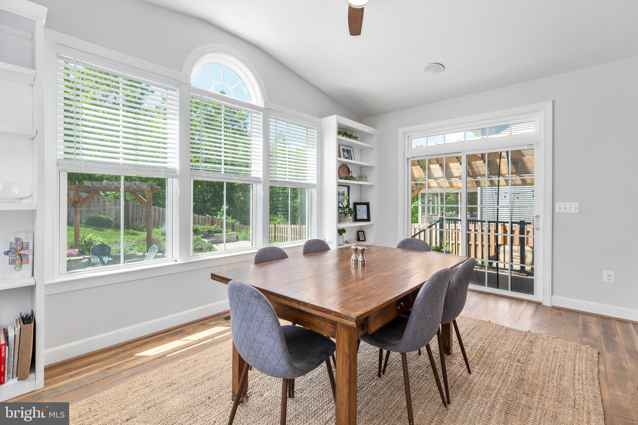 413 Pear Blossom Rd