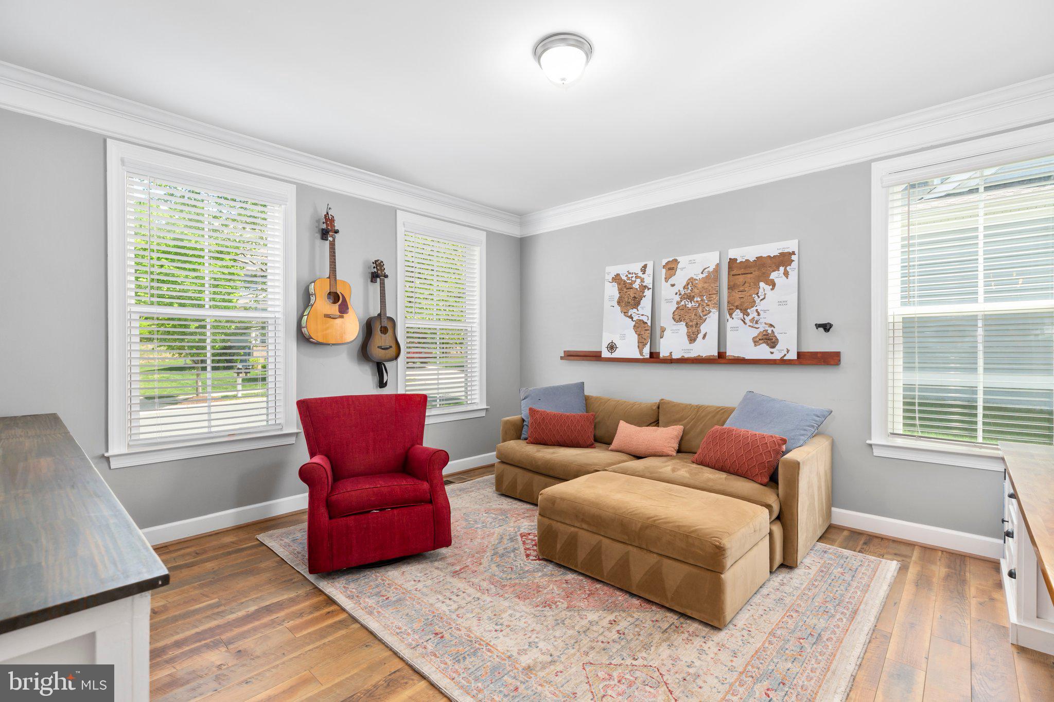 413 Pear Blossom Rd