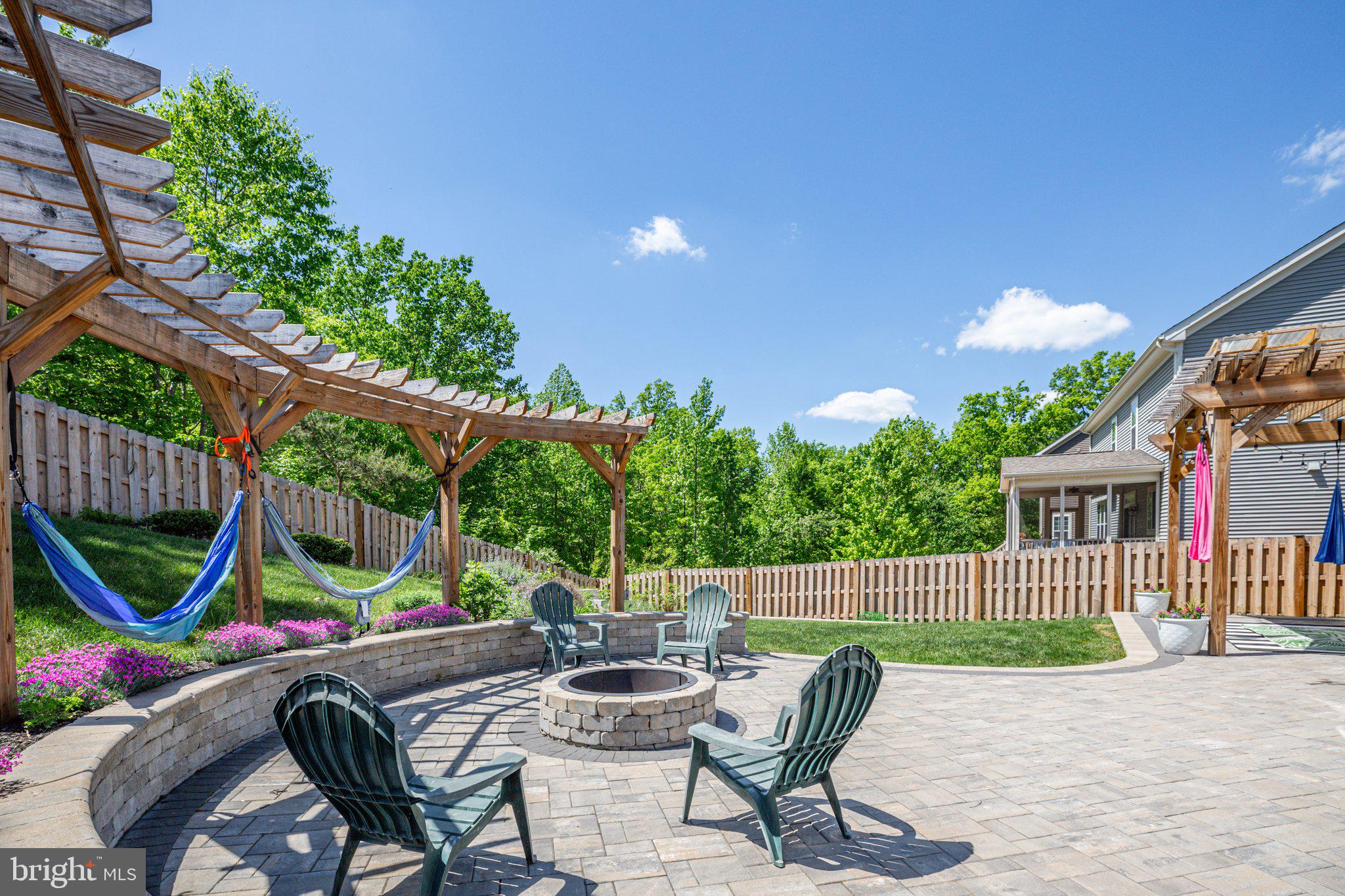 413 Pear Blossom Rd