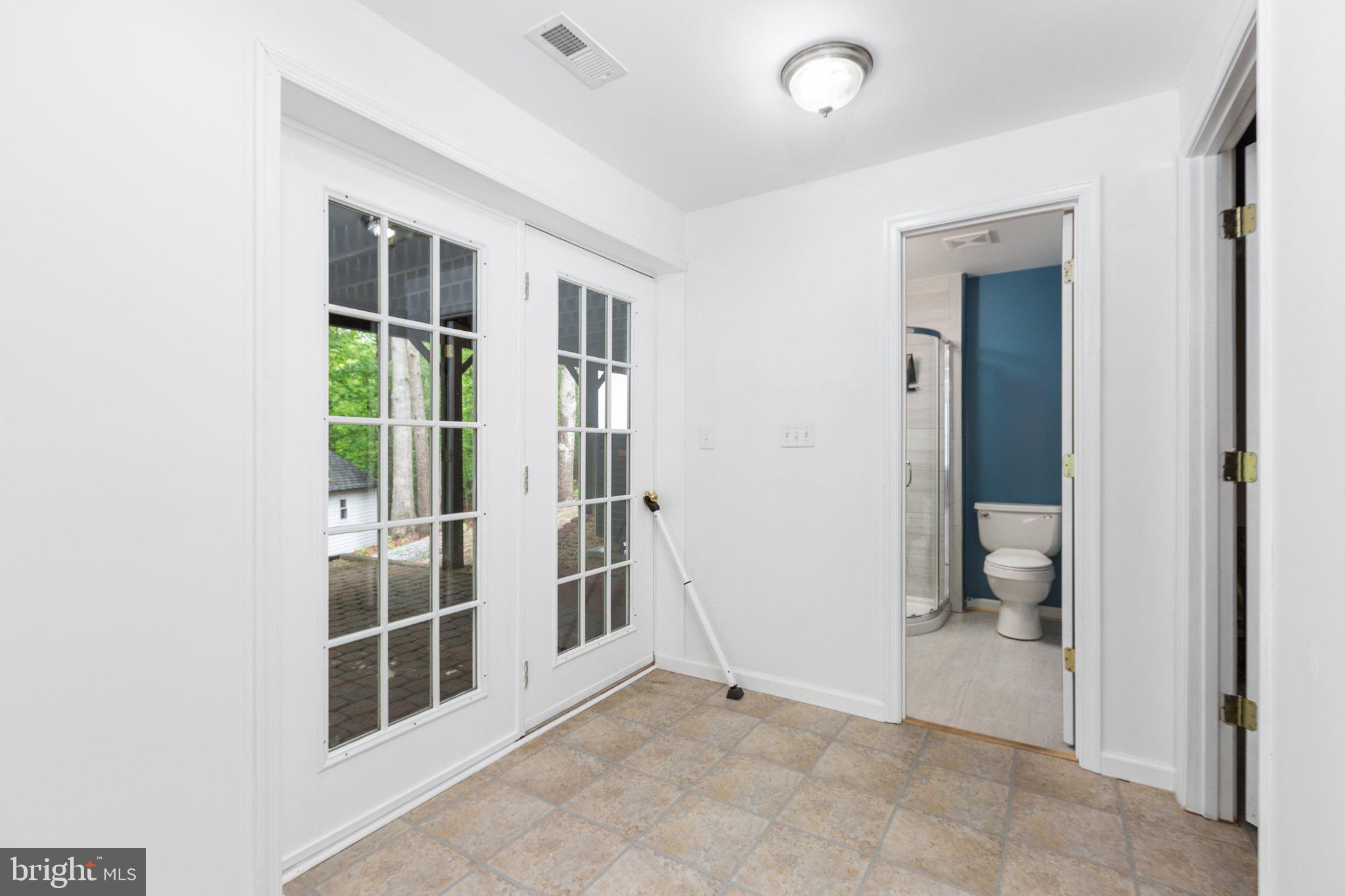 21 Amelia Ct
