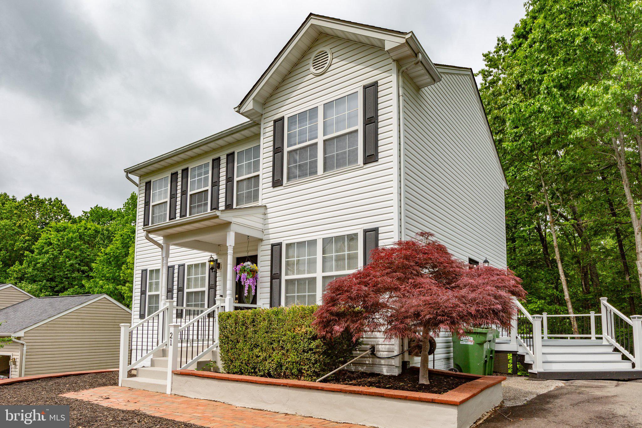 21 Amelia Ct