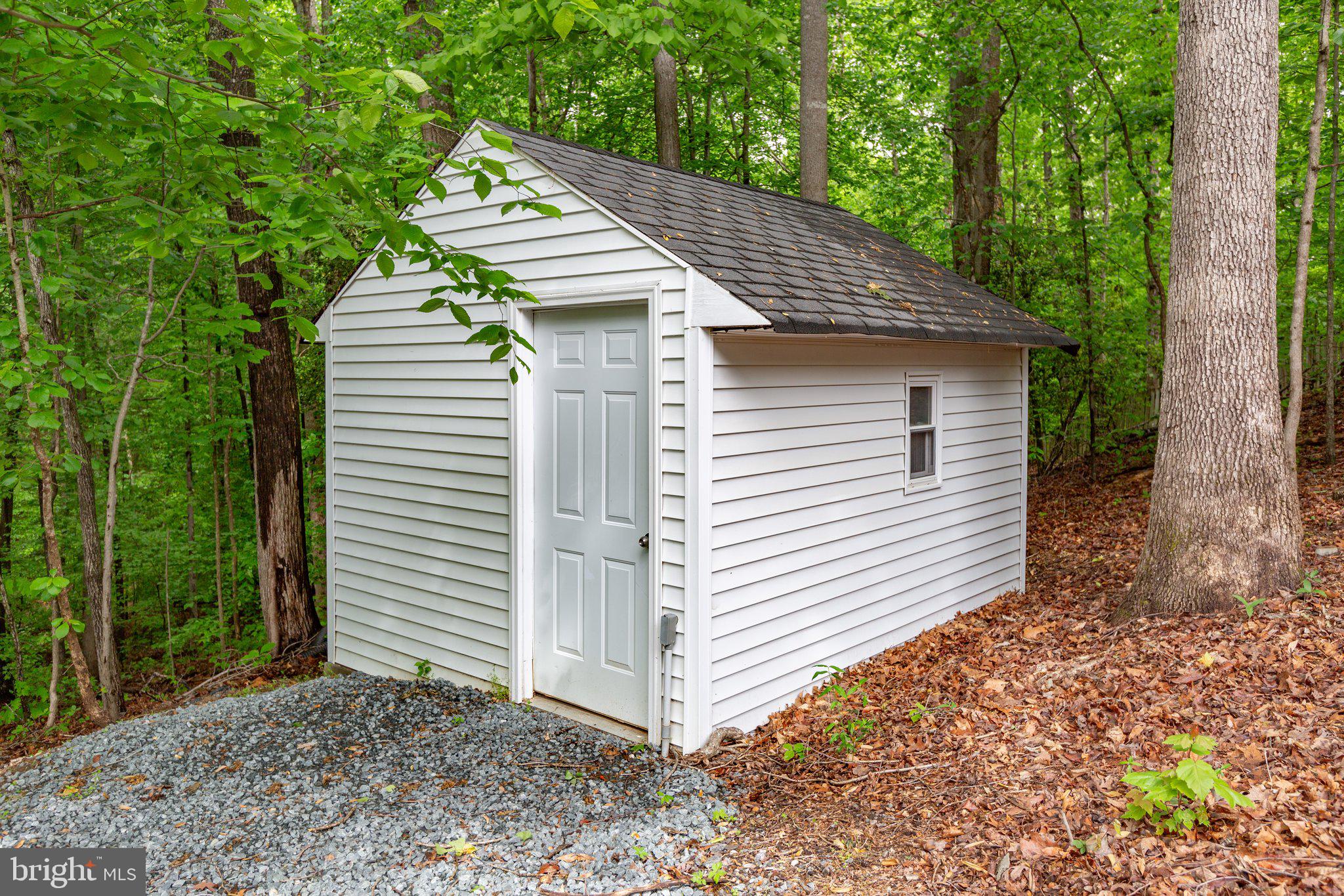 21 Amelia Ct