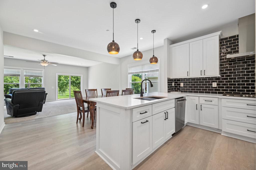 87 Smithfield Way