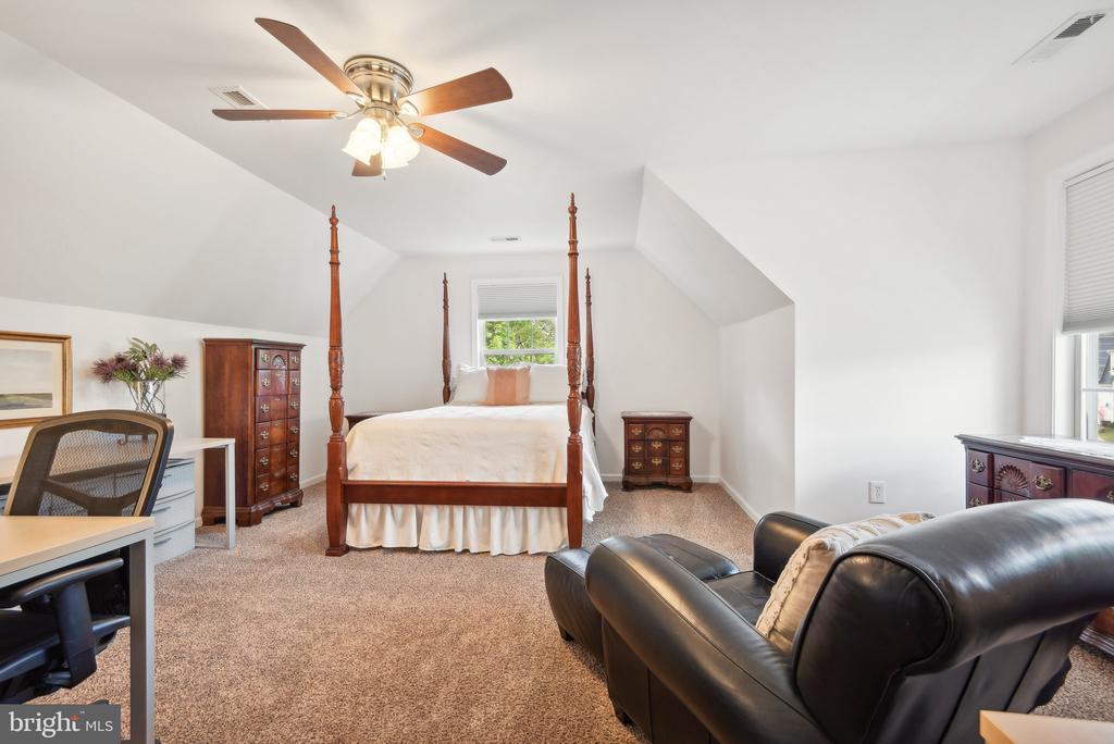 9 Blacksmith Ct