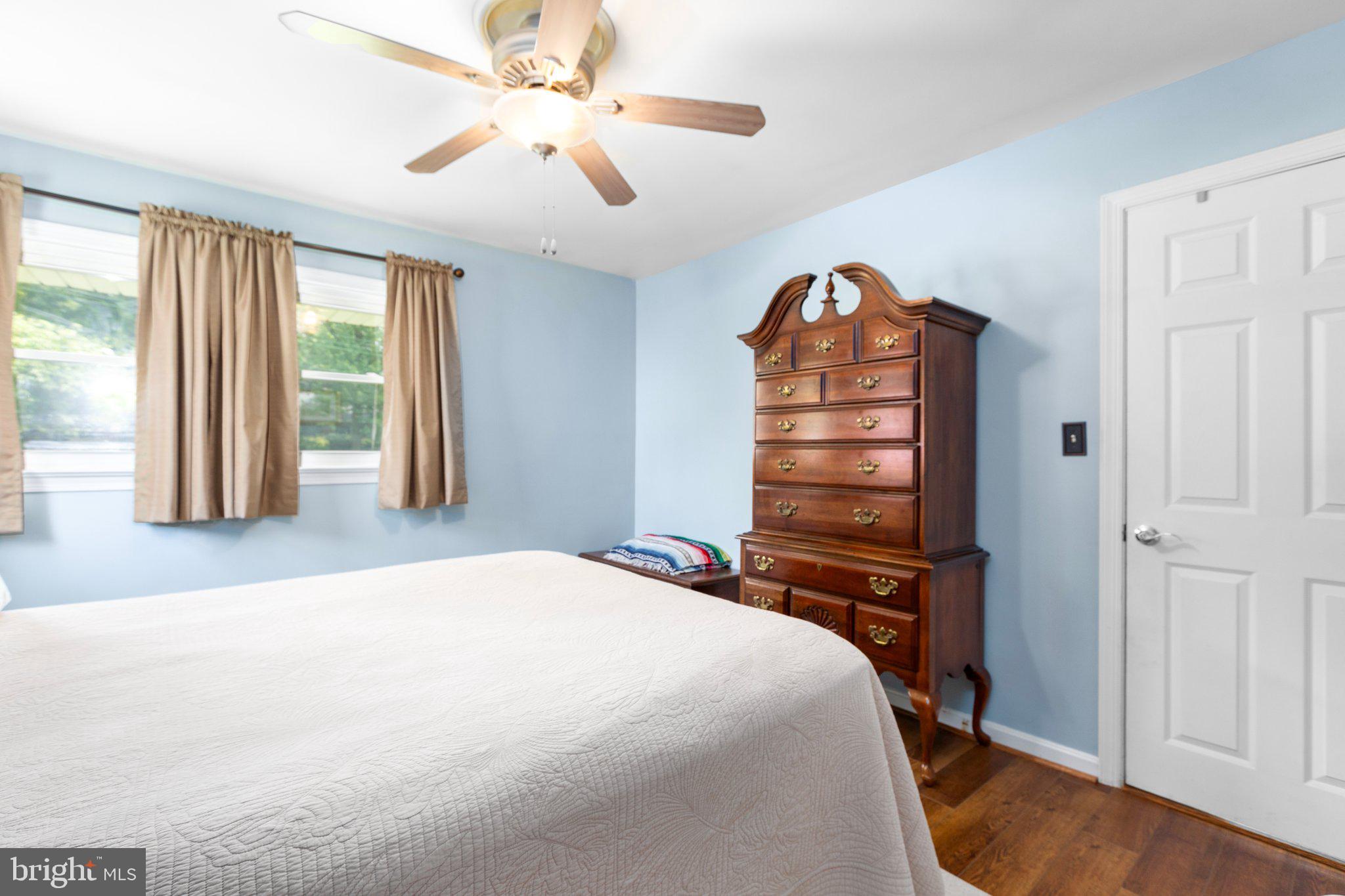 21 Marshall Pl