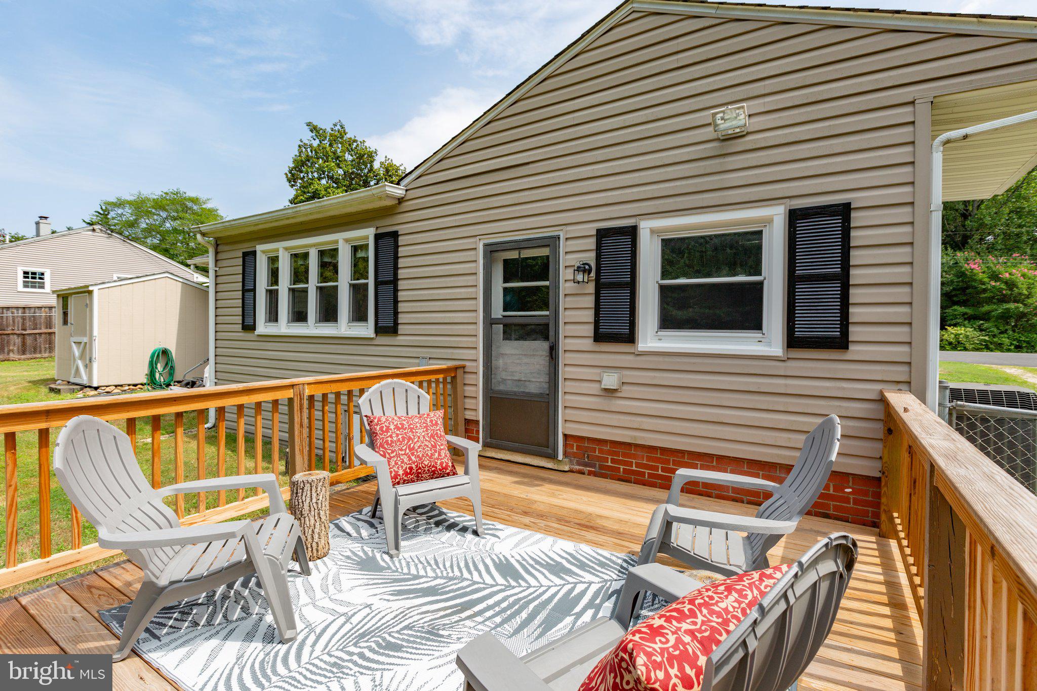 21 Marshall Pl