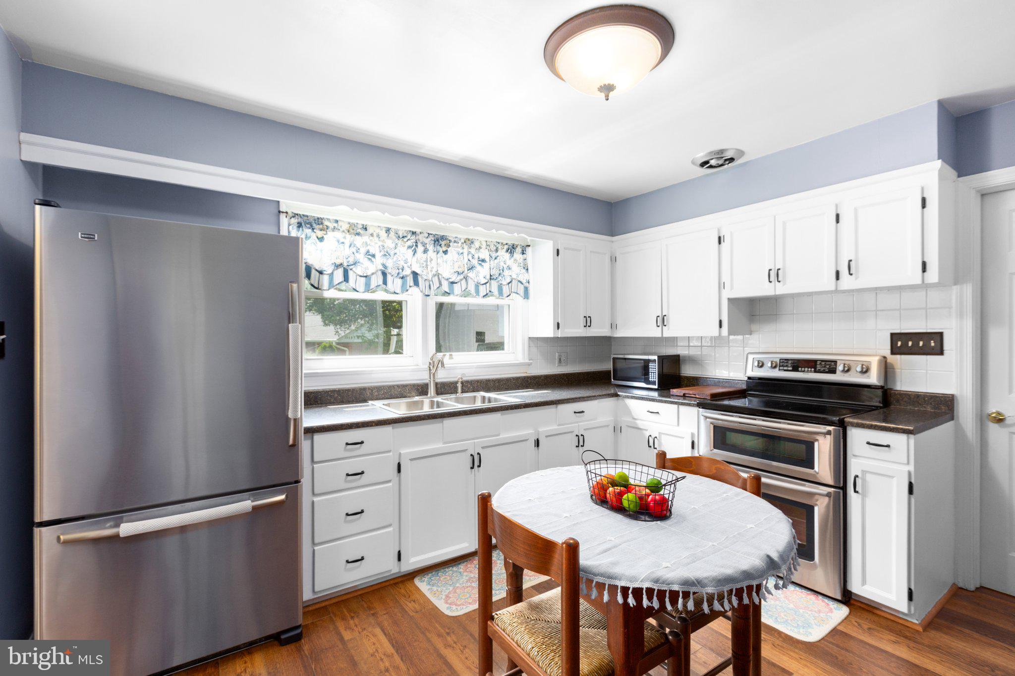 21 Marshall Pl