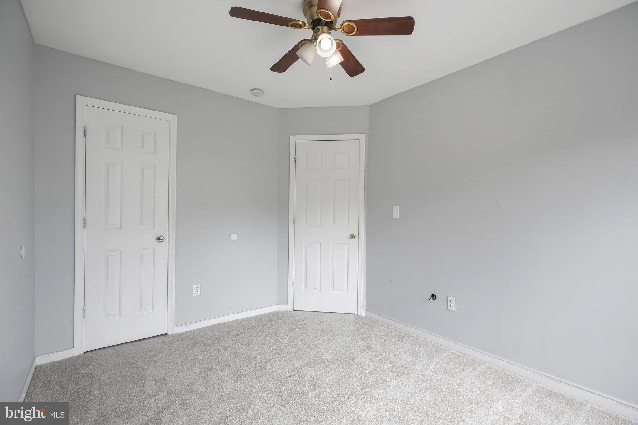 302 Munsons Hill Ct