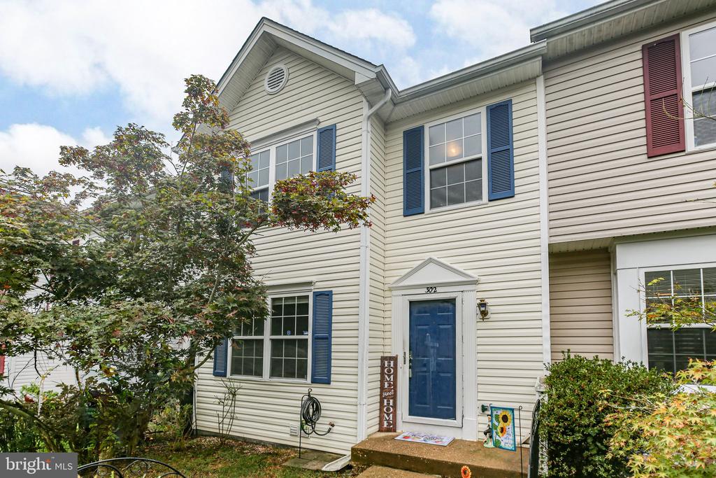 302 Munsons Hill Ct