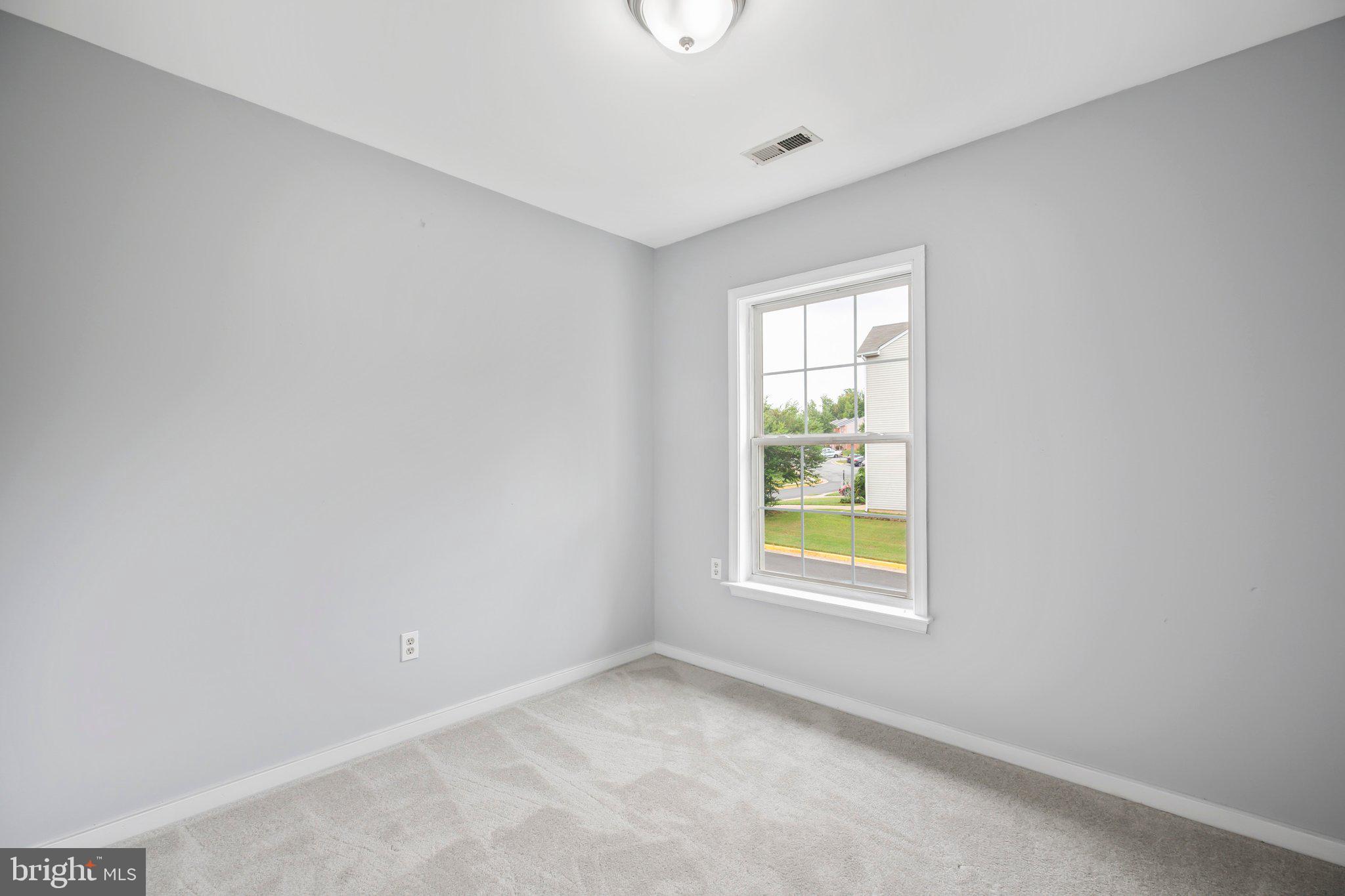 302 Munsons Hill Ct