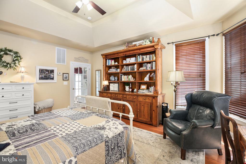 10 Havenwoods Way
