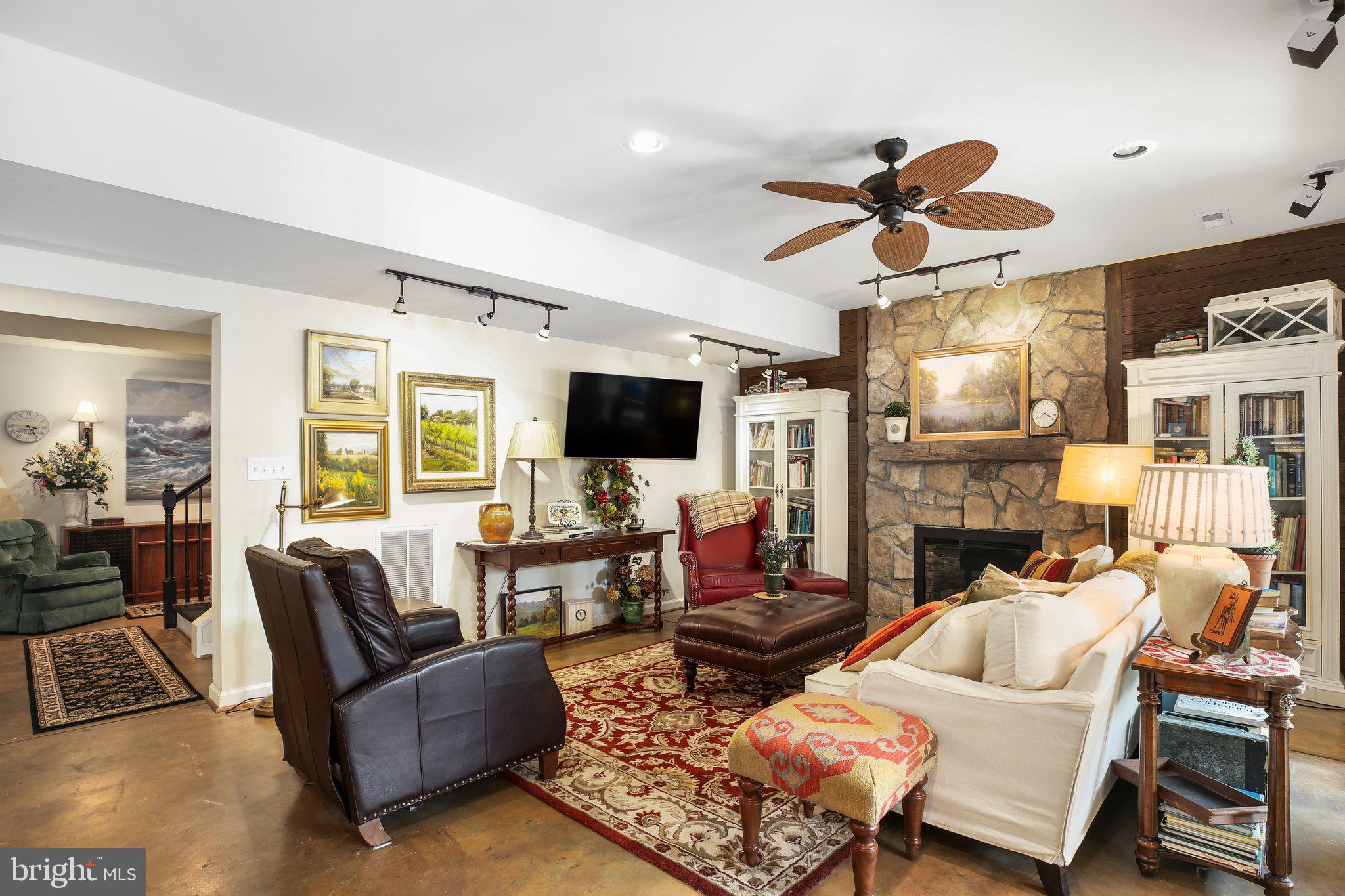 10 Havenwoods Way