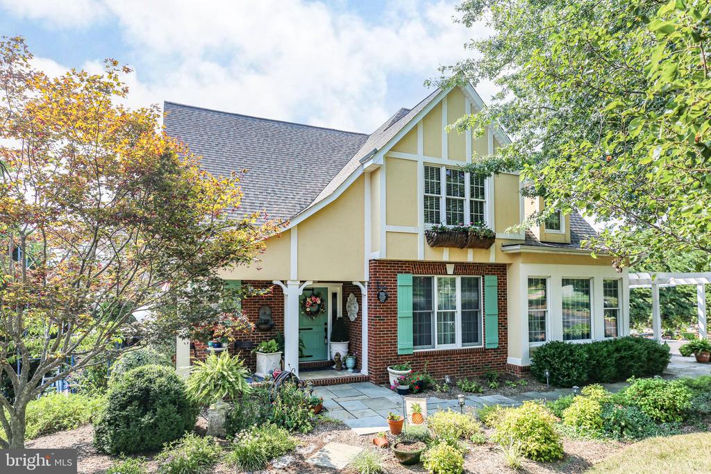 10 Havenwoods Way