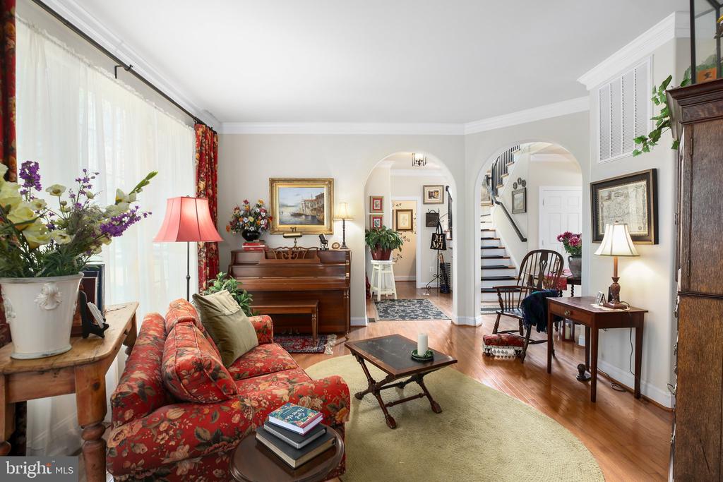 10 Havenwoods Way
