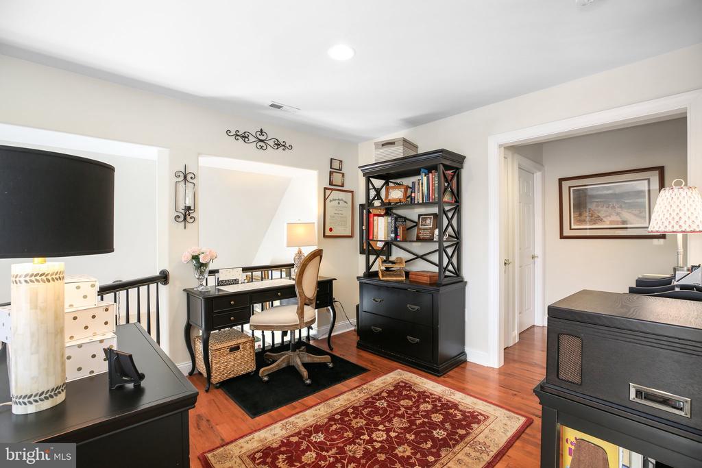 10 Havenwoods Way