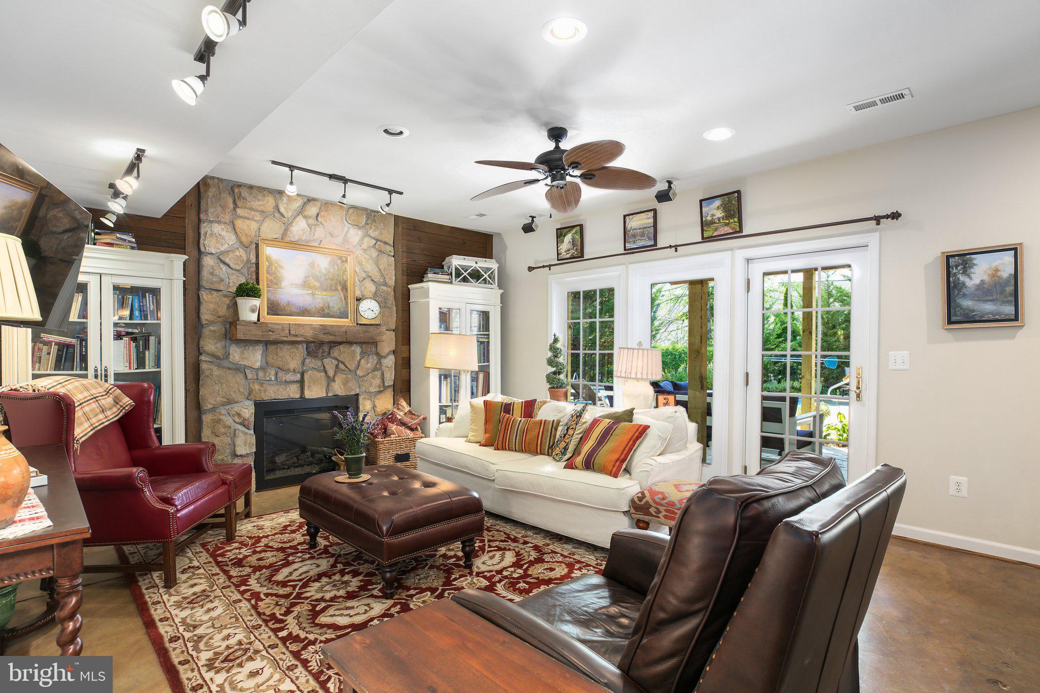 10 Havenwoods Way