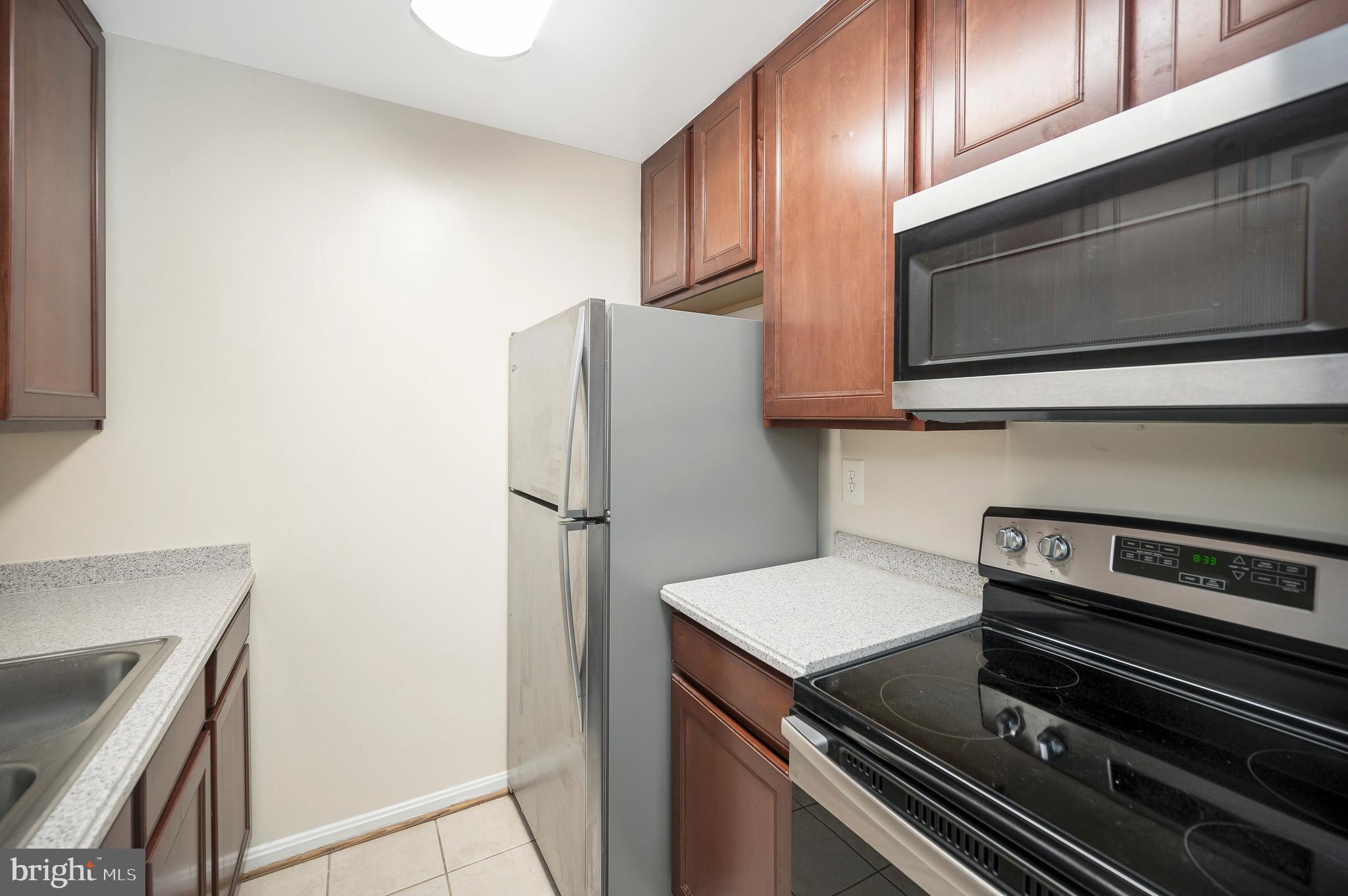 30 WILD OAK LANE 30103