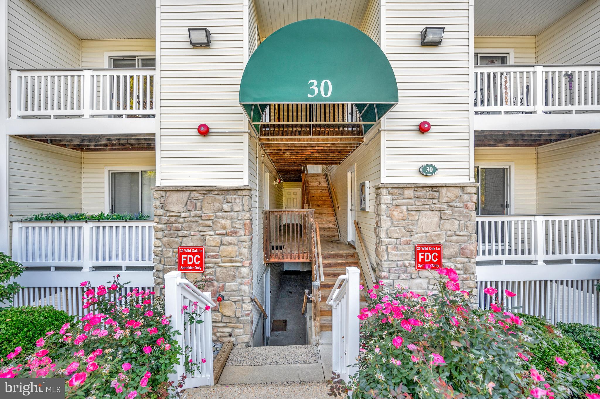 30 WILD OAK LANE 30103