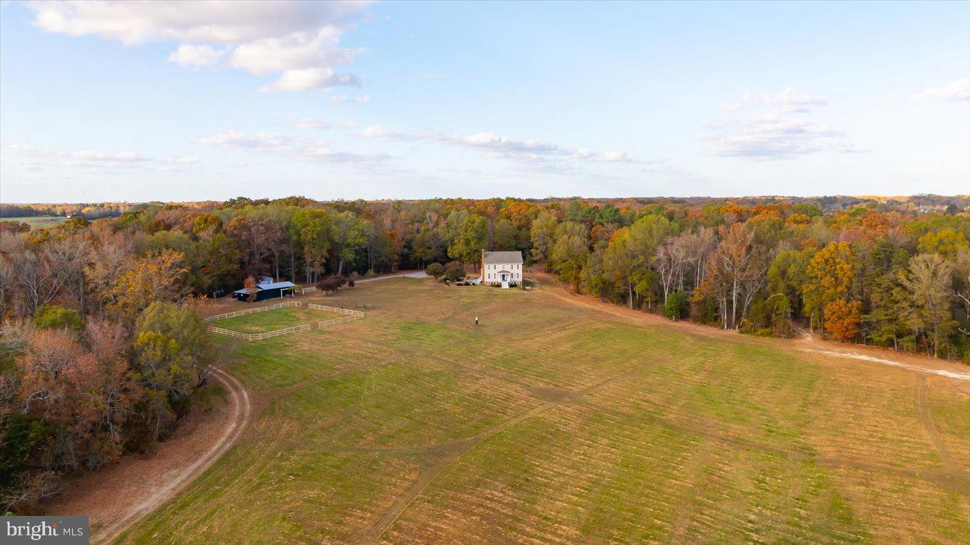77 Windy Ridge Ln