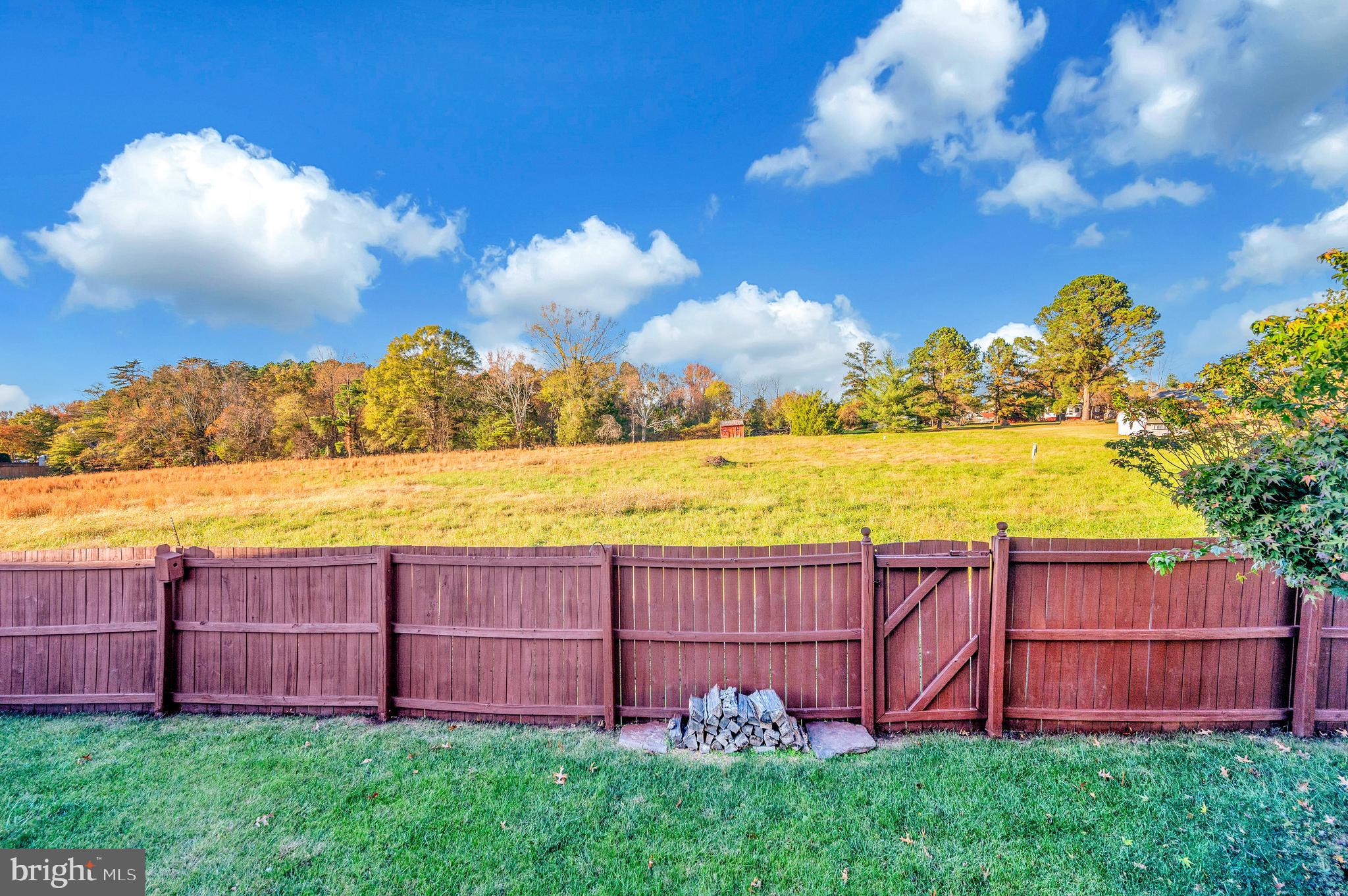 8 LITTLE FIELD DRIVE