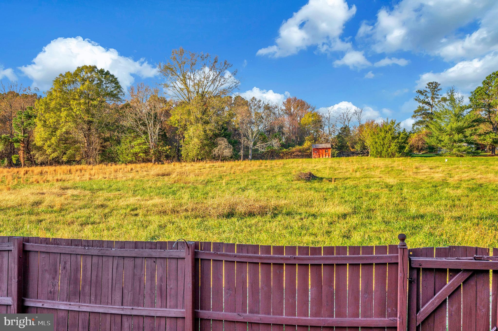 8 LITTLE FIELD DRIVE