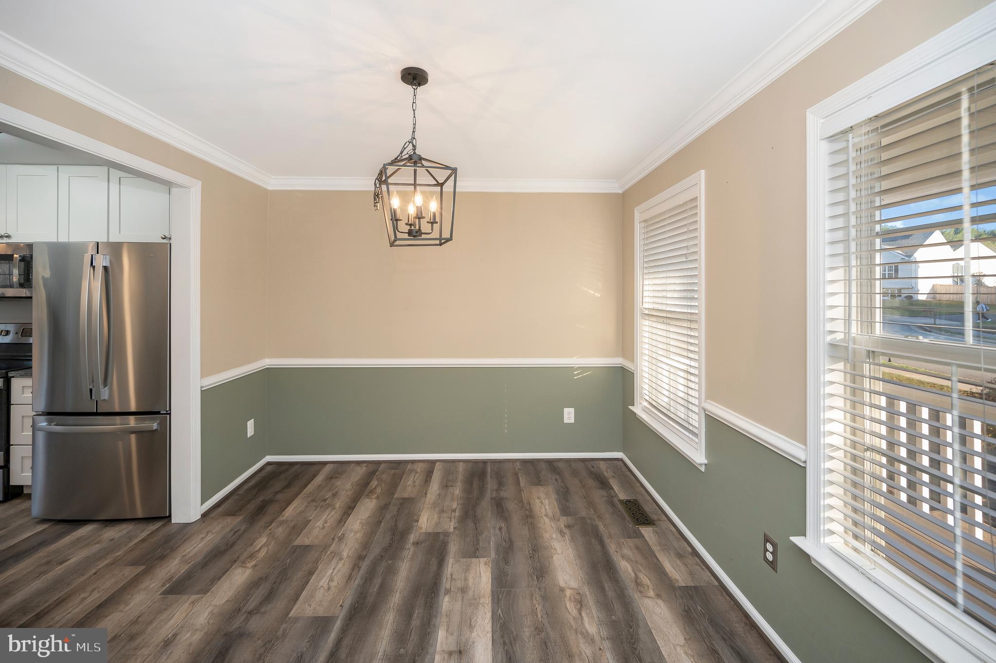 8 LITTLE FIELD DRIVE