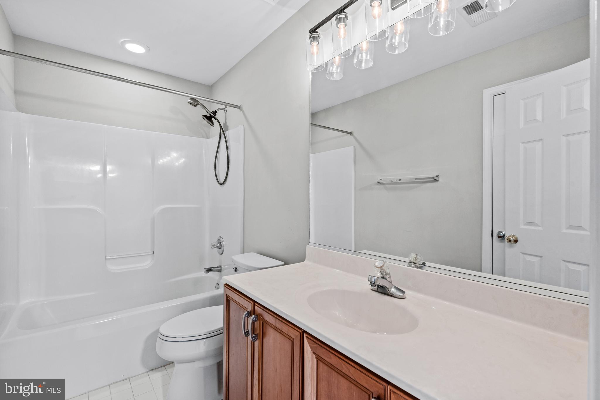 85 BRUSH EVERARD COURT