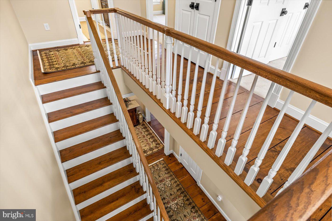 77 Windy Ridge Ln