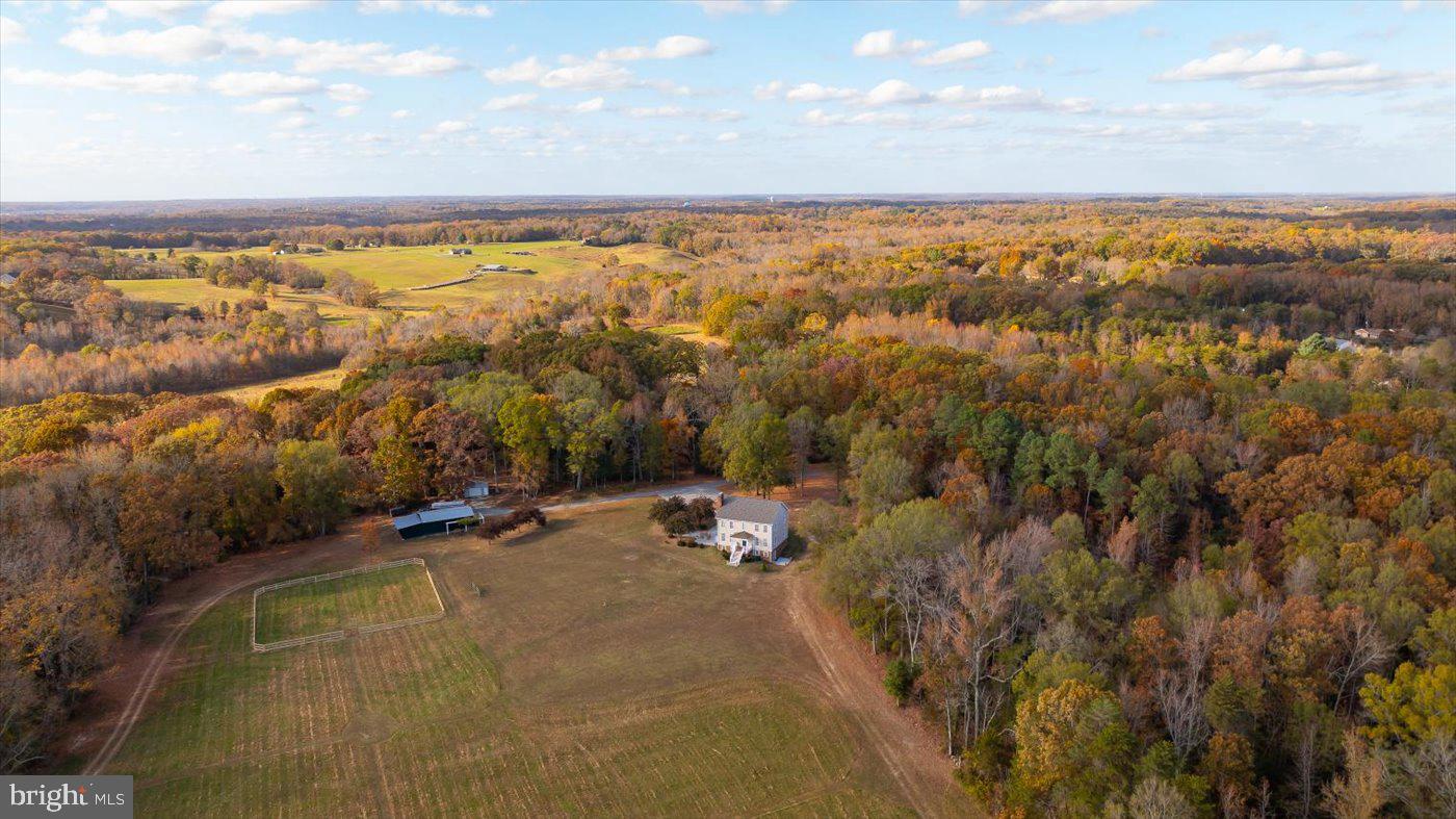 77 Windy Ridge Ln