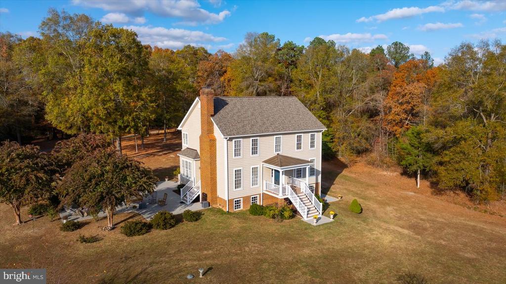 77 Windy Ridge Ln