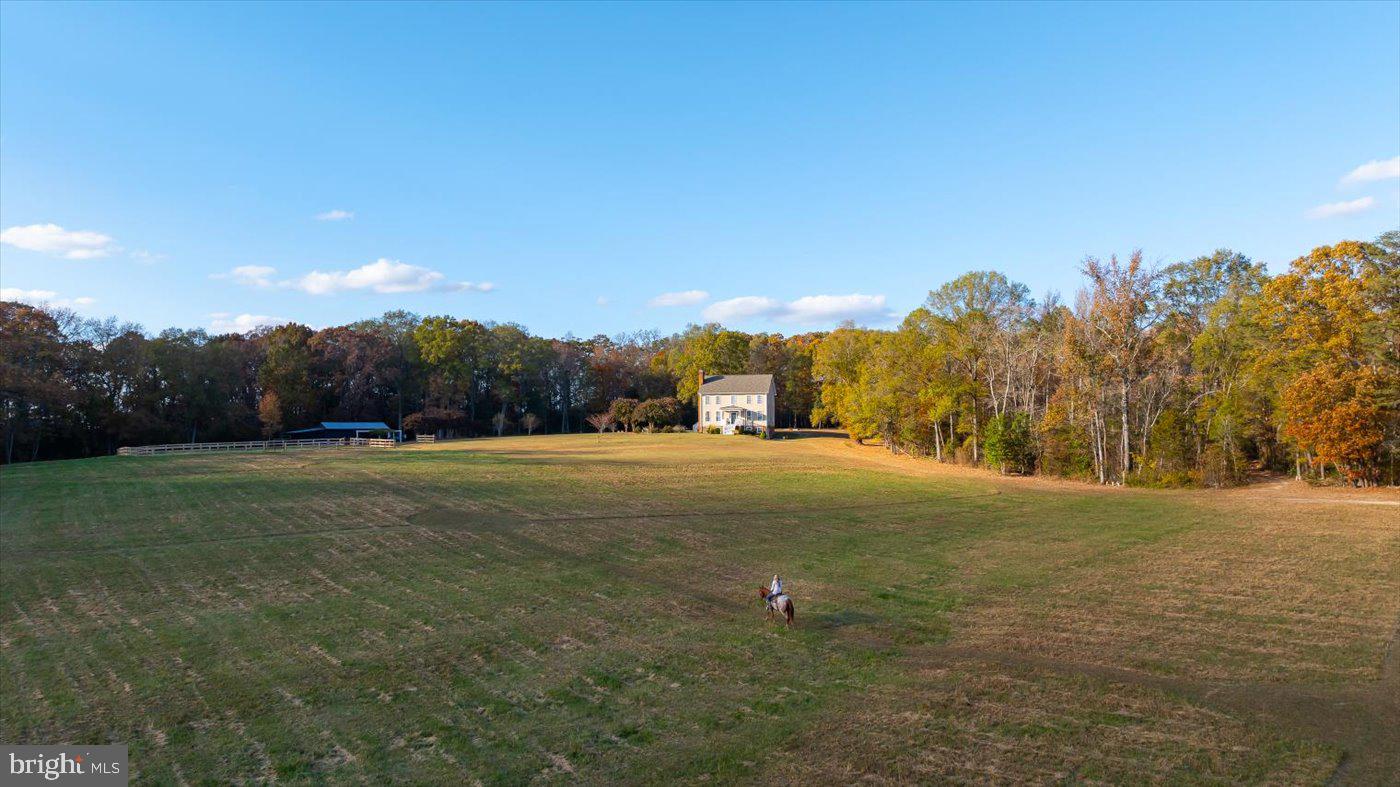 77 Windy Ridge Ln