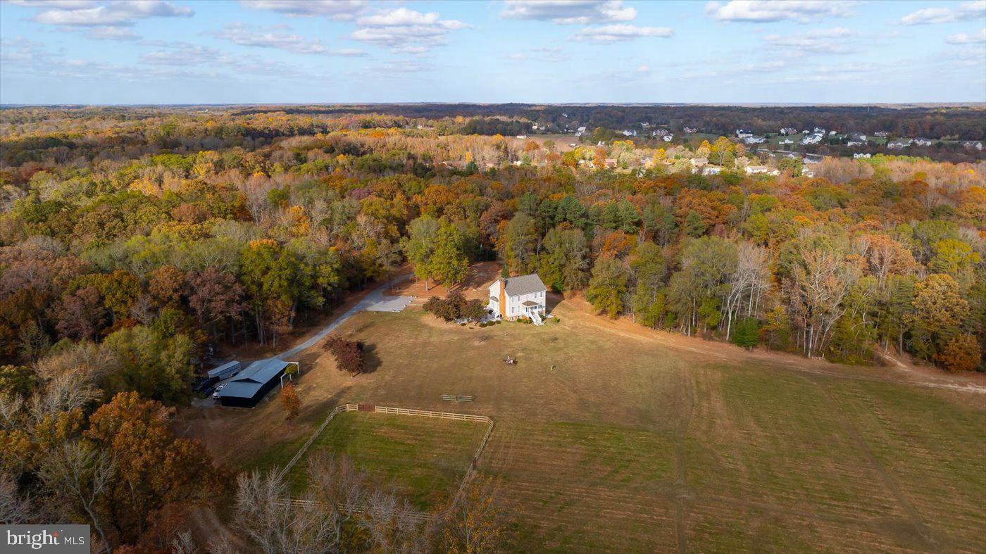 77 Windy Ridge Ln