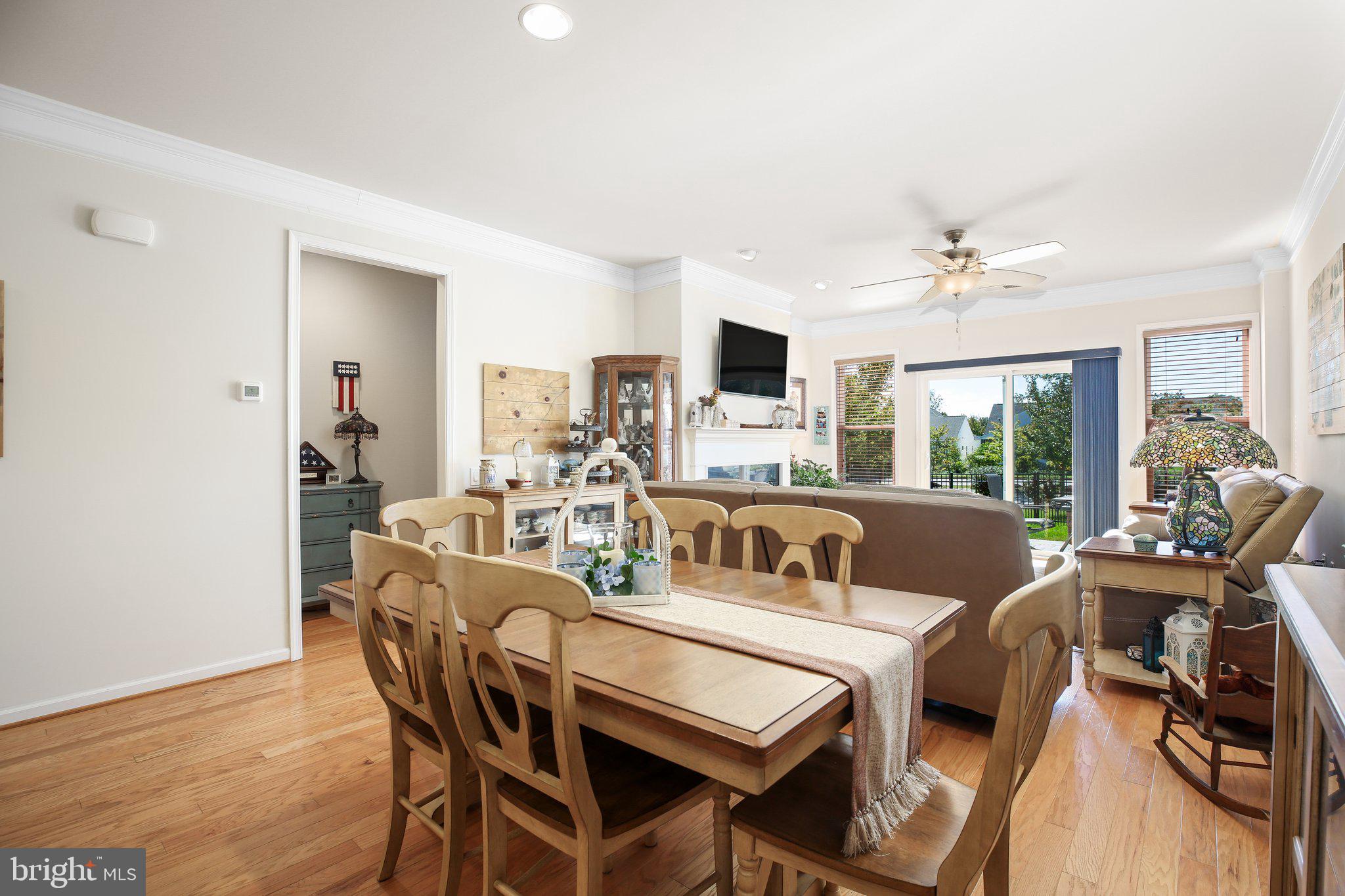 118 Long Point Dr
