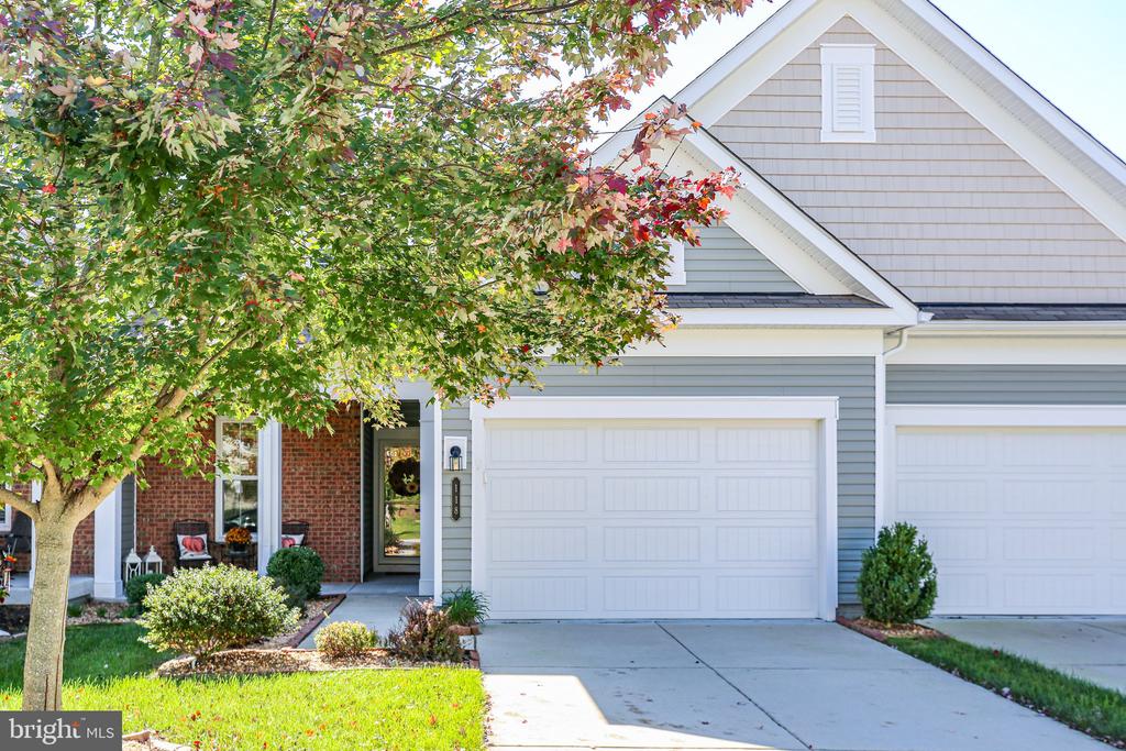 118 Long Point Dr