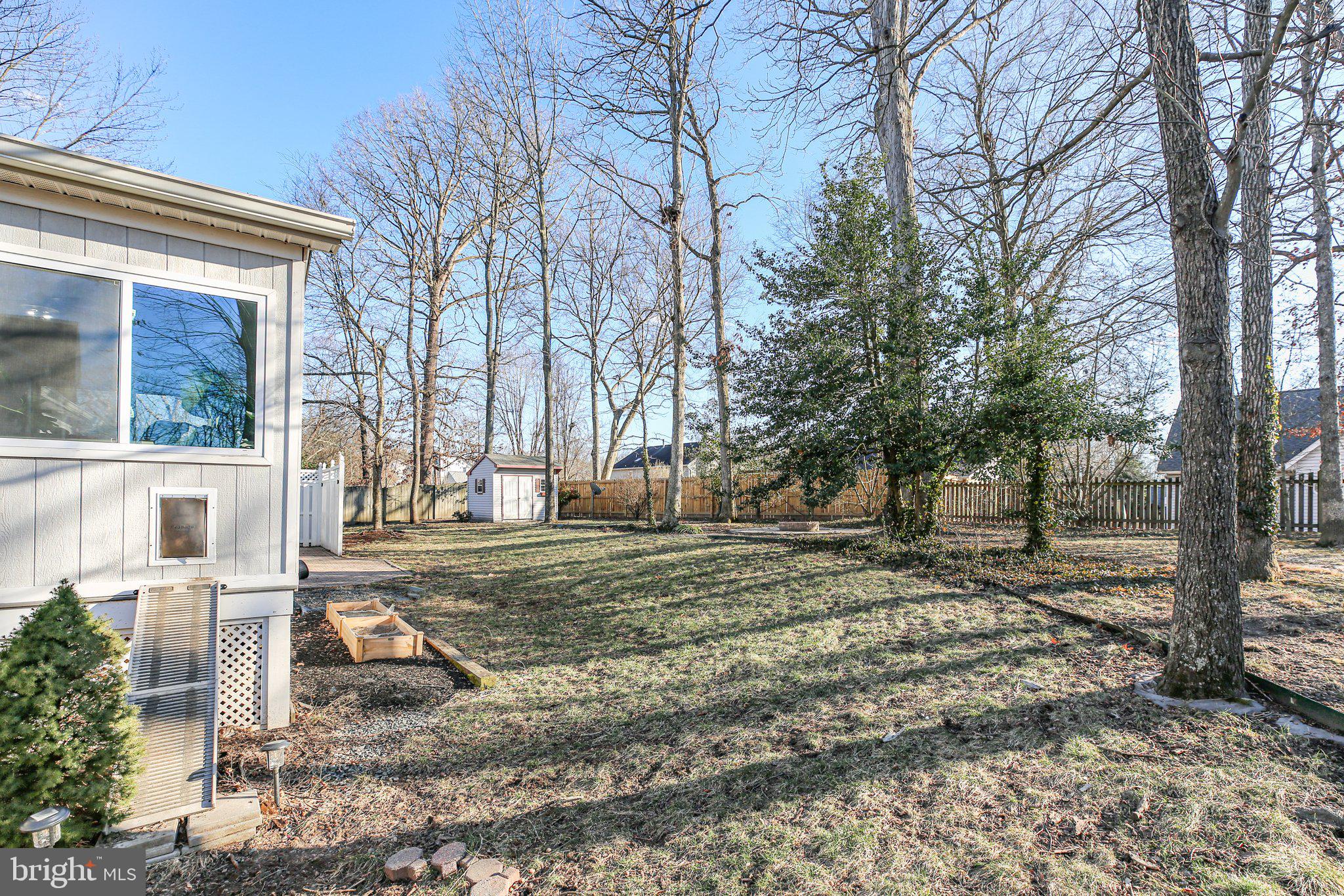 16 Ridge Pointe Ln