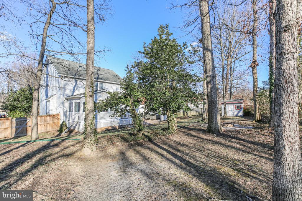 16 Ridge Pointe Ln