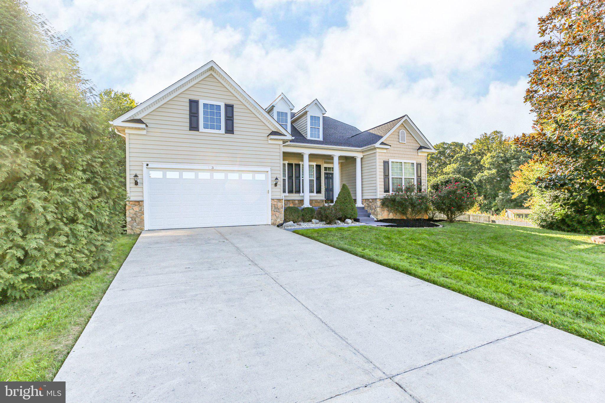 3 Gabriels Ln