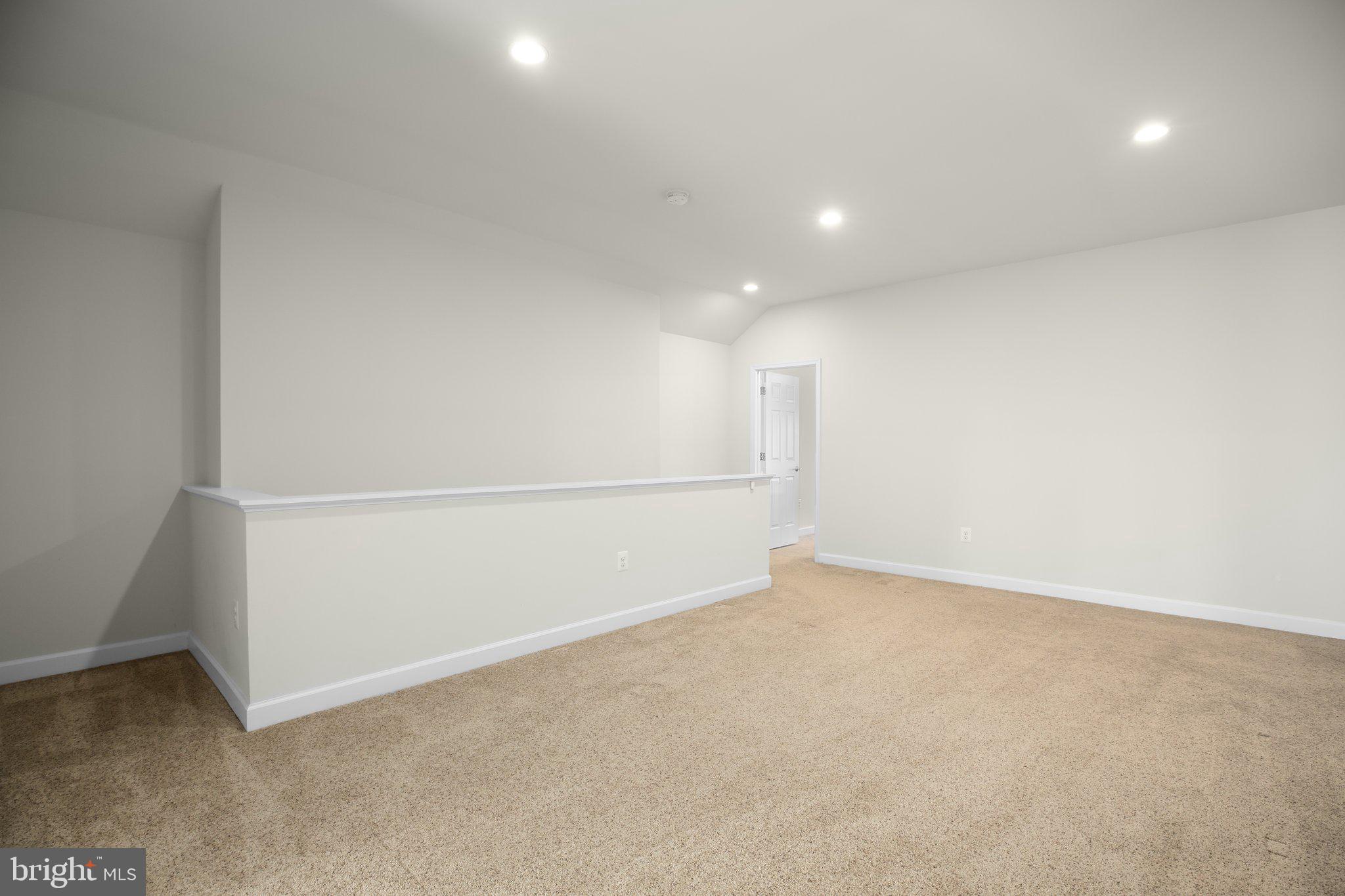 3 Gabriels Ln