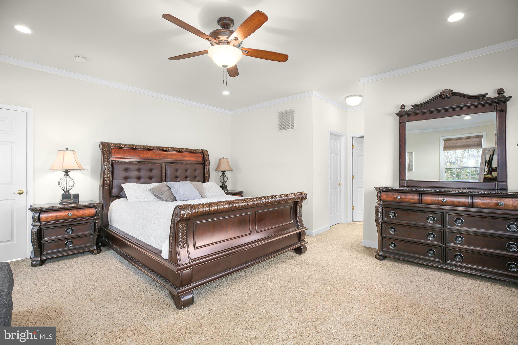 3 Gabriels Ln